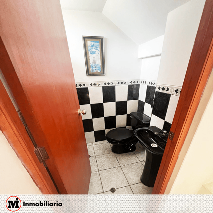 301 Calle Universitaria, Huancayo, 2 Habitaciones Habitaciones,2 BañoBaño,Casas,En Venta,Calle Universitaria,1084 301 Calle Universitaria, Huancayo, 2 Habitaciones Habitaciones,2 BañoBaño,Casas,En Venta,Calle Universitaria,1084