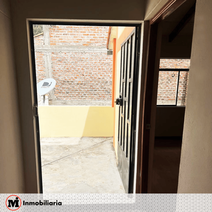 301 Calle Universitaria, Huancayo, 2 Habitaciones Habitaciones,2 BañoBaño,Casas,En Venta,Calle Universitaria,1084 301 Calle Universitaria, Huancayo, 2 Habitaciones Habitaciones,2 BañoBaño,Casas,En Venta,Calle Universitaria,1084